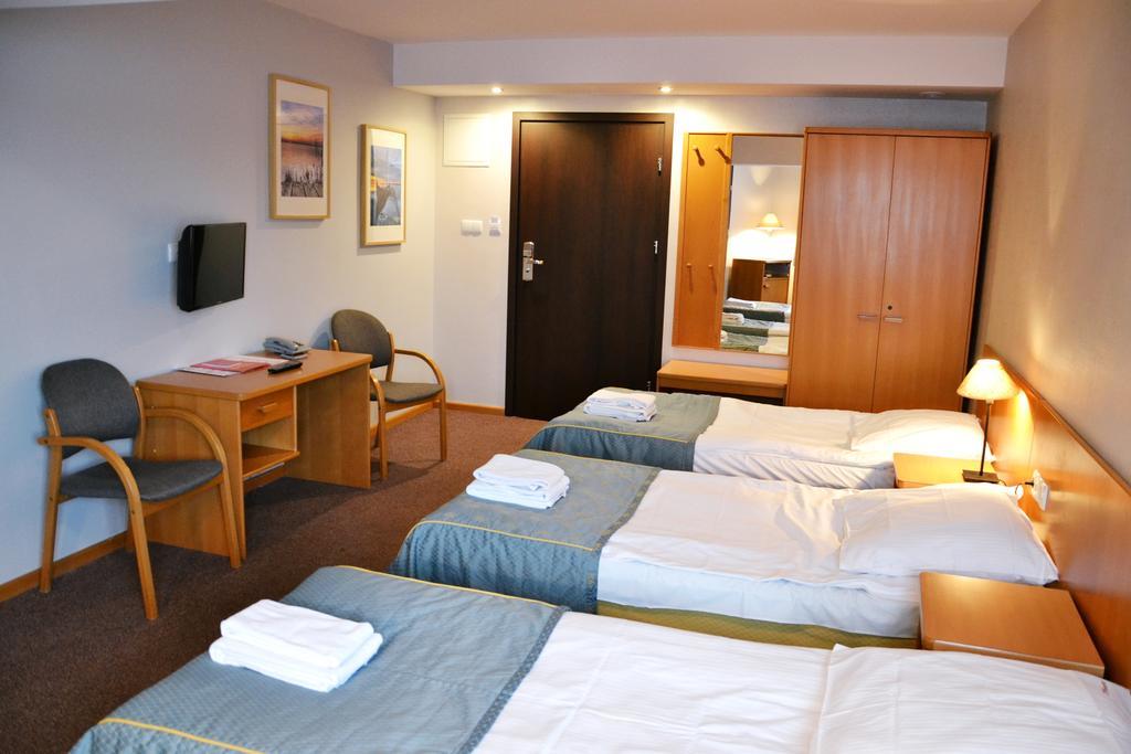 Hotel Orlik Płońsk Chambre photo